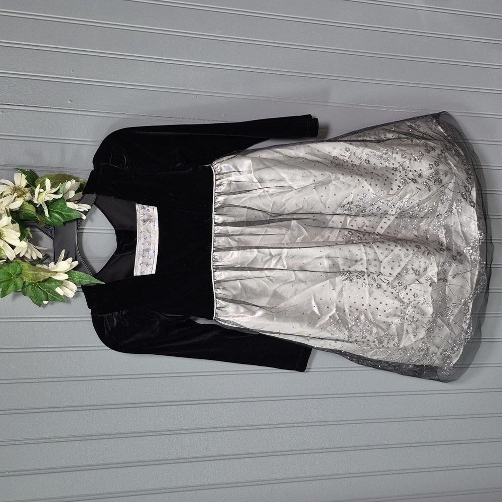 Jona Michelle Black and Silver Dress
